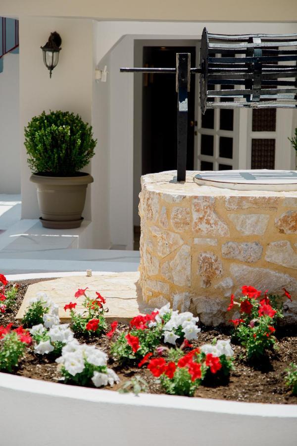 Rooms In Yard Corinth Exterior photo